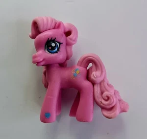 Minifigura My Little Pony G3 Ponyville Pinkie Pie 2" 2006 - Imagen 1 de 2