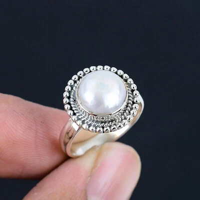 Anillo hecho a mano de plata de ley 925 maciza con perlas de forma redonda regalo para mujeres y niñas Foto 1 de 4