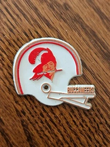 NFL Magnetic Standings Board/ Vintage Fridge Magnet/ Tampa Bay Buccaneers - Picture 1 of 3