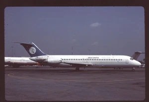 Orig 35mm Airline Dia Bellview Abuja Shuttle DC-9-32 YU-AJK - Bild 1 von 1