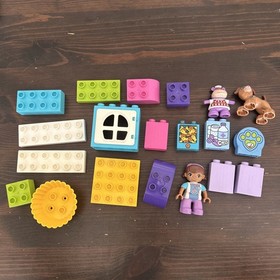 Lego DUPLO Disney Doc McStuffin's Pet Vet Care #10828 Retired 2016 9 Piece Lot