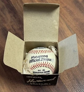 1958-1968 Nuevo de Lote Antiguo Harwood Liga Oficial CC Béisbol En Caja Original - Imagen 1 de 10