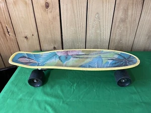 Vintage Kryptonics Classic Torpedo Skateboard Yellow Model 1965 Trucks - Picture 1 of 10