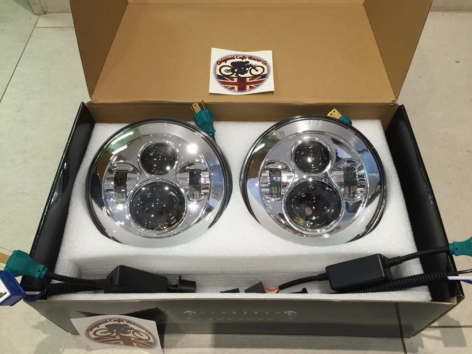 7" Inch LED HEADLIGHT PAIR Land Rover Defender DOT SAE E Approved CHROME 734C  - Image 1 of 4