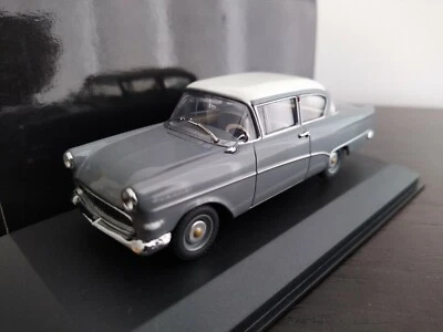 OPEL REKORD P1 COUPÉ 1960 MINICHAMPS 430040220 1/43 - Image 1 of 3