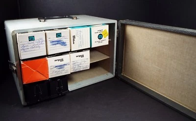Vtg Lot of 9 Argus 60 Slide 35mm MagazineTrays  plus a  Hard Storage Carry Case - Image 1 of 4