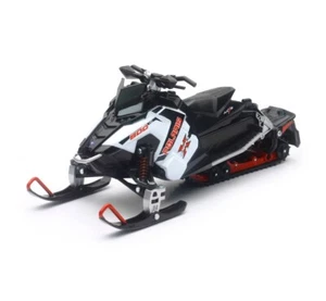 NEWRAY,POLARIS 800 Switchback Pro X Wit, 1/16, NEW57783B - Foto 1 di 1