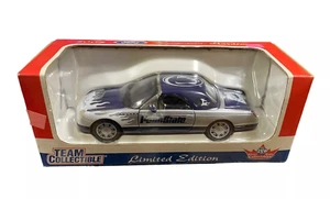 White Rose Collectibles 1:24 2002 Ford Thunderbird Penn State Nittany Lions - Picture 1 of 1