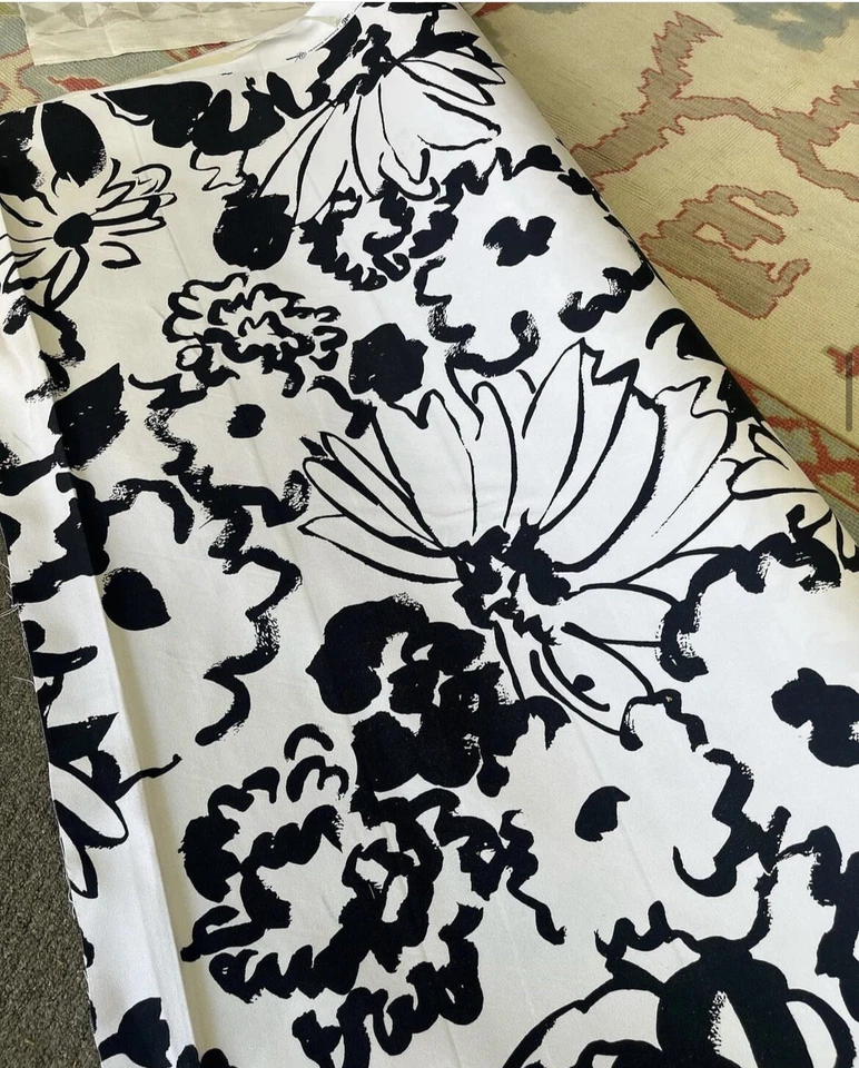 VERVAIN Chateau De Clagny, Black BTY - Image 1 of 1