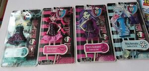 Monster High -  Draculaura - Lagoona Blue - Spectra - Abbey Fashion packs