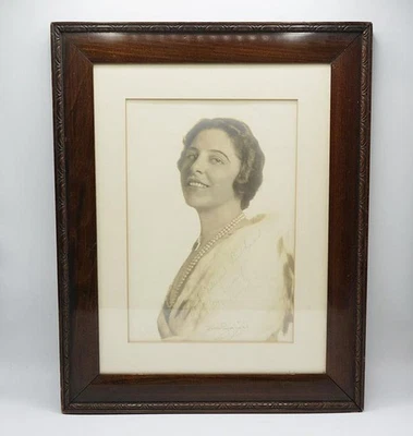 Antique Geraldine Farrar Opera Soprano Signed Sepia Photograph Framed - Image 1 of 4