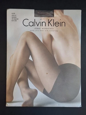 Pantimedias Calvin Klein Sheer Essentials Mate Ultra Transparente Control Talla D Humo Foto 1 de 4