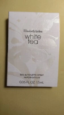 Perfume muestra té blanco Elizabeth Arden .05 fl oz Foto 1 de 3