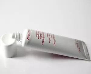 Lot 2 CLARINS Exfoliating Body Scrub For Smooth Skin 100 mL 3.5 Oz Sealed No Box - Picture 1 of 2