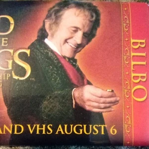 Lord Of The Rings Movie Promo Pin Badge Bilbo The Fellowship Of The Ring - Picture 1 of 3