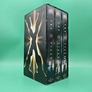 The X-Files 3 1996 VHS Tapes Tooms/Squeeze, Beyond The Sea/EBE, Darkness Falls+1 - Picture 1 of 5