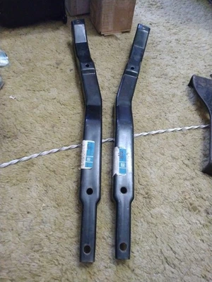 C1 Corvette 58-60 parachoques parachoques soportes tubos par nos gm 1958-1960 Foto 1 de 4