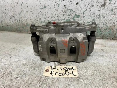 Pinza de freno delantera derecha para pasajero Merkur Aviator 2023 fabricante de equipos originales con soporte  Foto 1 de 4