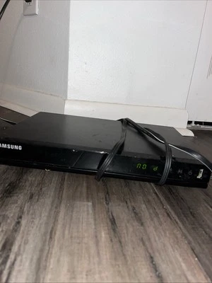 Samsung DVD Player DVD-E360 Tested and Working - no remote - Image 1 of 2