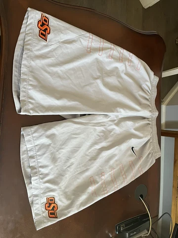 Authentic Nike NCAA Oklahoma State Cowboys Hyper Elite Dri Fit Shorts SZ Large Cover