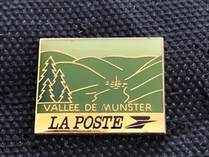 b PINS PIN ENAMEL POST LA POSTE PTT ALSACE MUNSTER SAPIN ARBRE - Picture 1 of 1