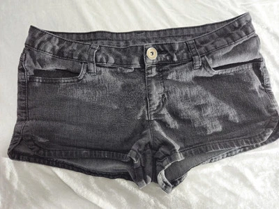 City Streets Shorts Black Jean  Size 9 Junior's Short - Image 1 of 4