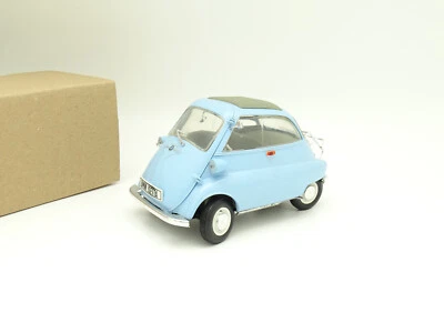 Revell SB 1/18 - BMW Isetta 250 Blue - Image 1 of 2