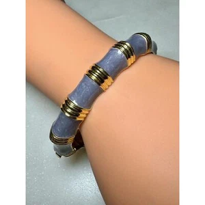 Vtg KJL Kenneth Jay Lane Pearlized Purple Enamel Gold Tone Bangle Bracelet Hinge - Picture 1 of 6
