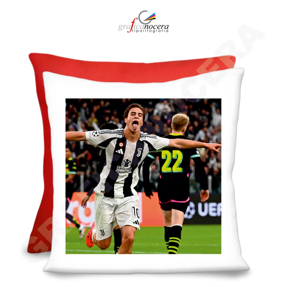 - FATTO A MANO - Cuscino Quadrato Kenan Yildiz Juventus idolo gol idolo idea regalo