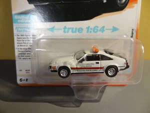 AUTO WORLD PREMIUM - IMPORT LEGENDS - BLANCO - 1983 TOYOTA CELICA SUPRA - Imagen 1 de 2