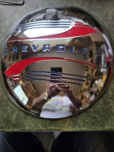 OPEN ROAD BRAND CHEVROLET HUBCAP WALL HANGING - Picture 1 of 3
