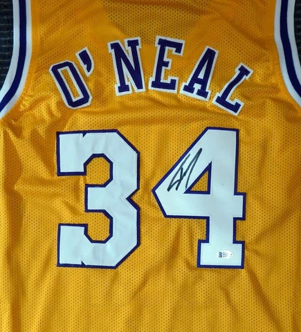 Los Angeles Lakers Shaquille O'Neal "Shaq" Signed Yellow Jersey Cover