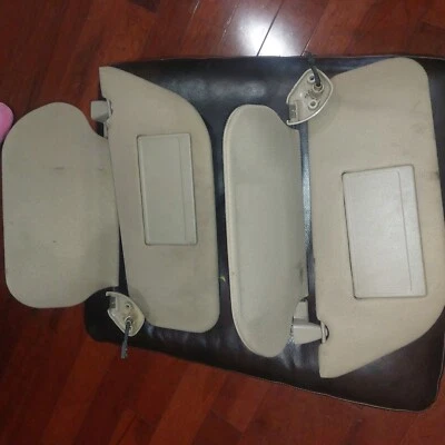 Parasoles para Ford F250 F350 F450 F550 1999-2007 pergamino mediano Foto 1 de 4