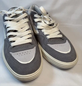 Vans Men's Rowan Zorilla Frost Gray White Suede Canvas Shoes size 7.5 EUC - Picture 1 of 18