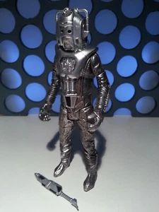 Dr Who Silver Nemesis Cyberman Trooper & Gun 5" Classic B&M UK Exclusive Figure - Picture 1 of 12