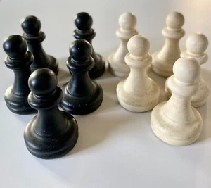Vintage Oversized Distressed Wooden Chess Pieces Black & White Rooks - Picture 1 of 7