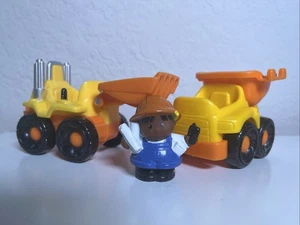 2007 Fisher Price Little People Planierraupe & Muldenkipper Bauarbeiter - Bild 1 von 7