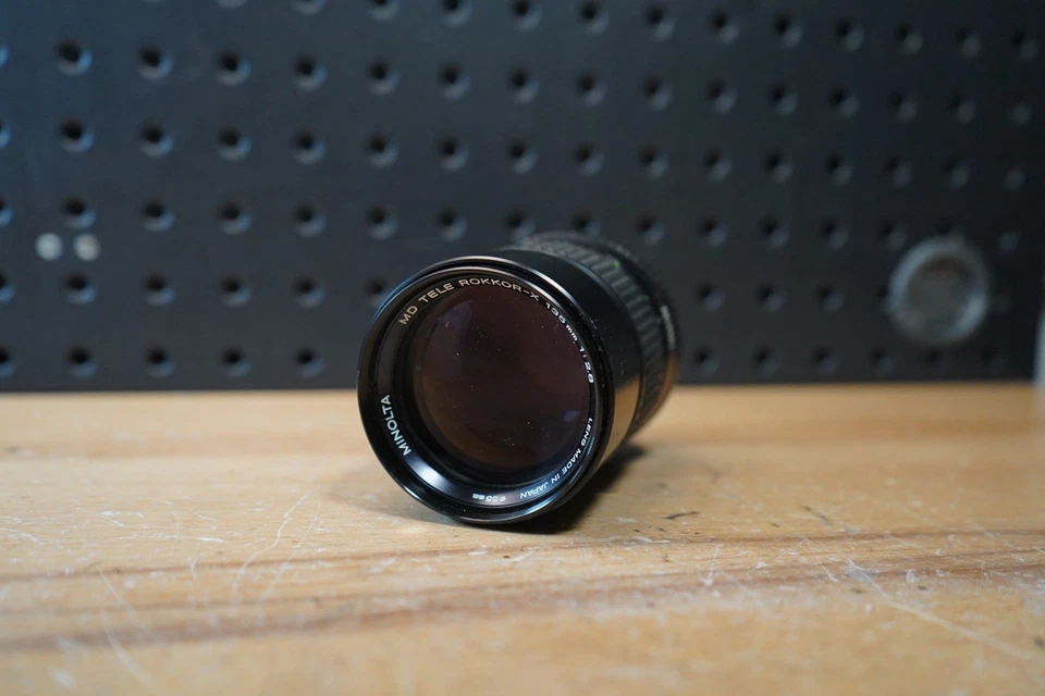 Lente Tele Rokkor X (N) Minolta MD 135 mm f2,8 Foto 1 de 4