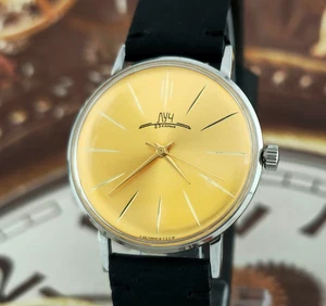 Vintage Watch USSR Poljot - LUCH De Luxe ULTRA SLIM 2209 Mechanical Wristwatch - Picture 1 of 18