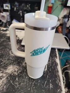 Stanley Mountain Dew Baja Blast H2O Löscher 30 Oz 20. Jahrestag SIEHE BILDER - Bild 1 von 9