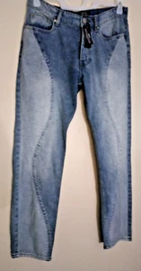 Boohoo Man Jeans Men's 32 x 30 Amazing Stitching Button Fly  New - Picture 1 of 9
