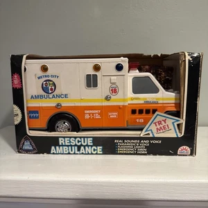 FUNRISE 1992 Ambulance Rare Vintage 12” Lights And Sounds Tested - Original Box - Picture 1 of 16