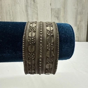 Vintage Silver Bangle Bracelet - Picture 1 of 5