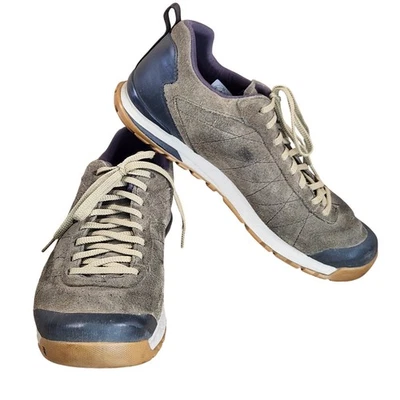 Oboz Bozeman Low Top Suede Hiking Sneakers Men’s SZ 12 Grey Navy Casual GUC - Image 1 of 4