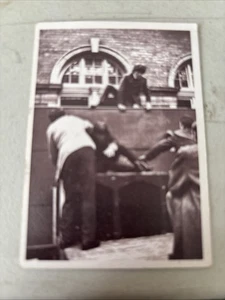 Vintage Karte mit Szene aus Beatles Film "A Hard Day's Night" / Top Zustand - Bild 1 von 2