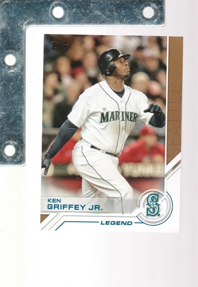 2017 Topps SALUTE #1-200 Insert RARE! SP PICK FROM LIST Get Up To 35% OFF! - Image 1 of 1
