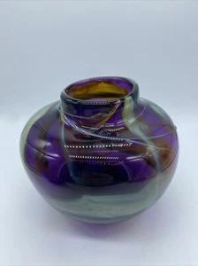 VINTAGE BOHEMIAN CZECH REPUBLIC MCM SWIRLS GREEN ART GLASS BUD FLOWER VASE - Picture 1 of 7