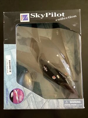 NEW RAY SKY PILOT COLLECTION 1:72 Airplane FIGHTER With Stand 21303 RETIRED - Image 1 of 3
