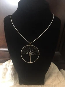 Natural Black Crystal Chip Tree of Life Reiki Chakra Silver Pendant For Necklace - Picture 1 of 3