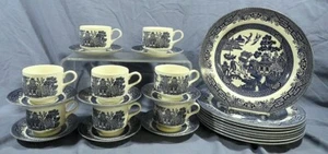 24-TEILIGES CHURCHILL BLUE WILLOW SET: 8) 10,25" SPEISETELLER, 8) TASSEN, 8) UNTERTASSEN - Bild 1 von 8